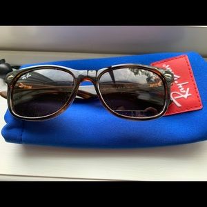 Kids Ray-Ban Sunglasses